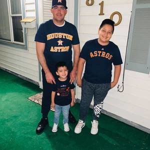 Meet your Posher, Luis